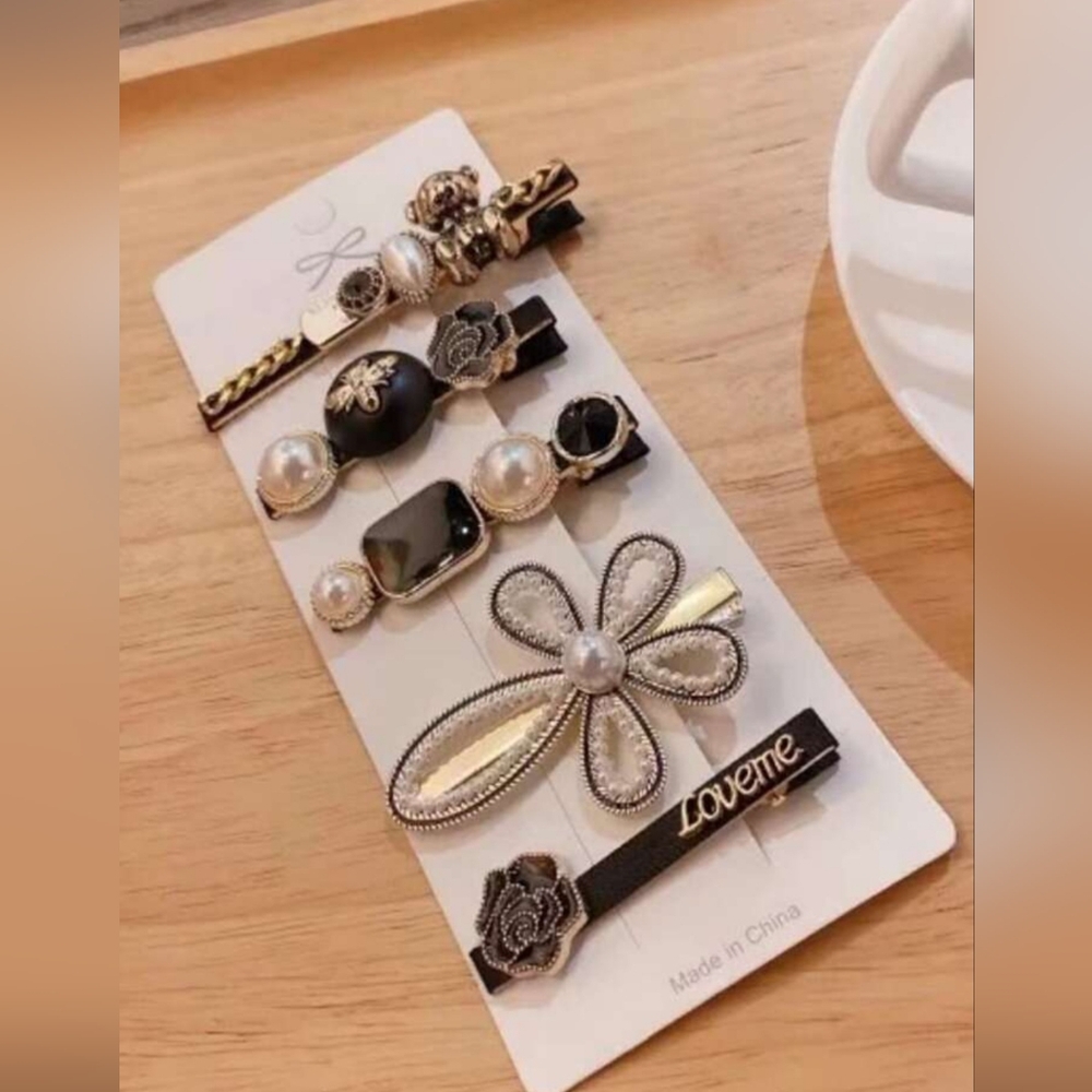 5pcs Women Faux Pearl & Flower Decor Fashion Alligator Hair Clip For Hair